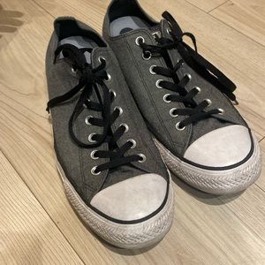 Men’s converse dark grey size 12